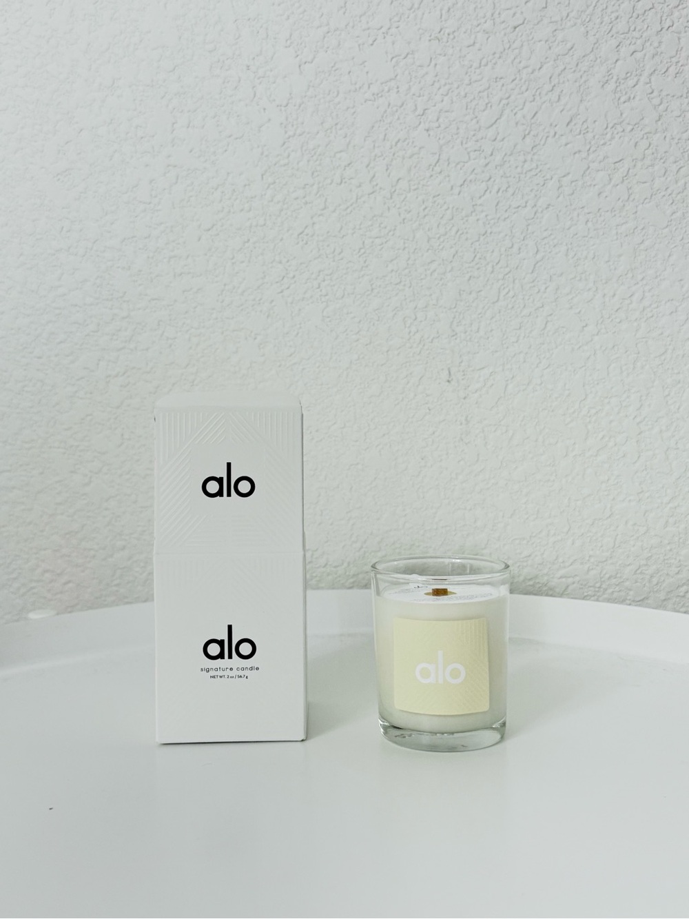 NIB Alo Yoga Signature Candle Santal Wood Wick 2 oz / 56.7g Mini